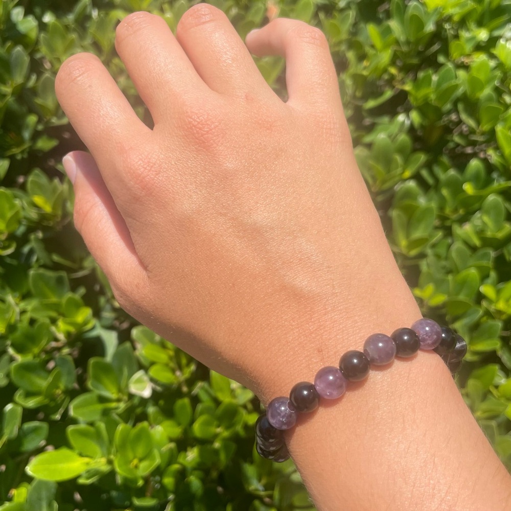 Handmade Amethyst and Black Jade Bracelet